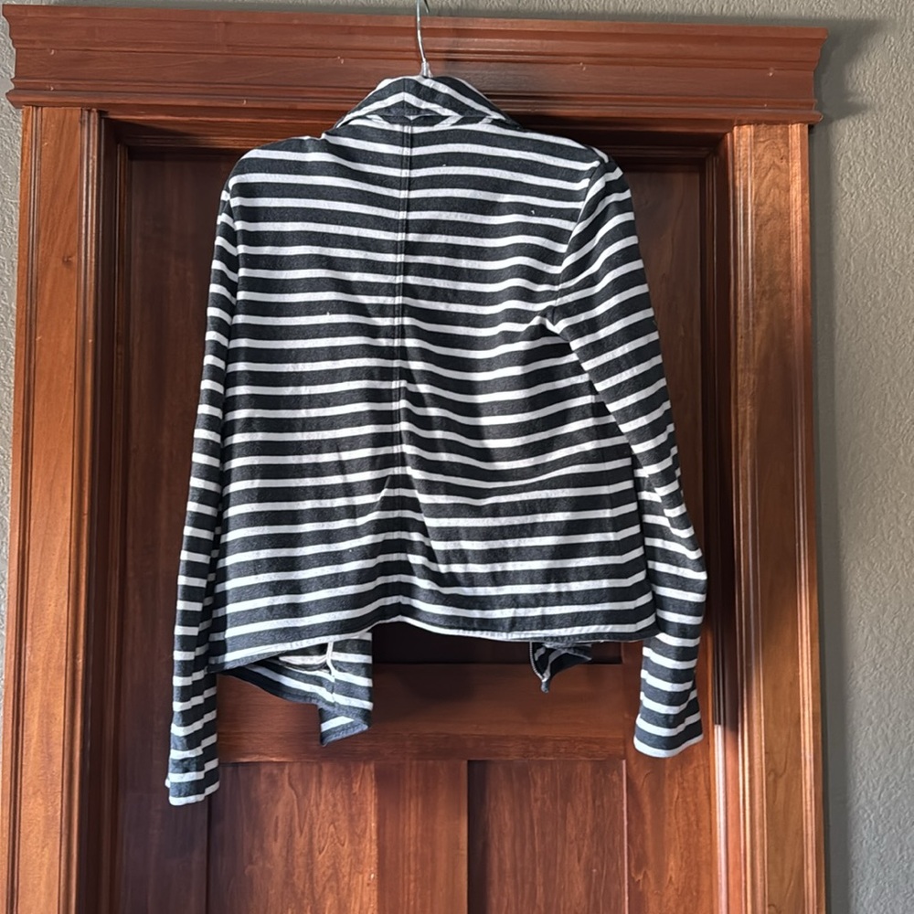 Gap Jacket Size Large. - image 4